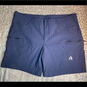 Eddie Bauer First Ascent guide pro short